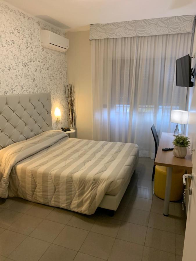 Hotel Marte Milan Exterior photo